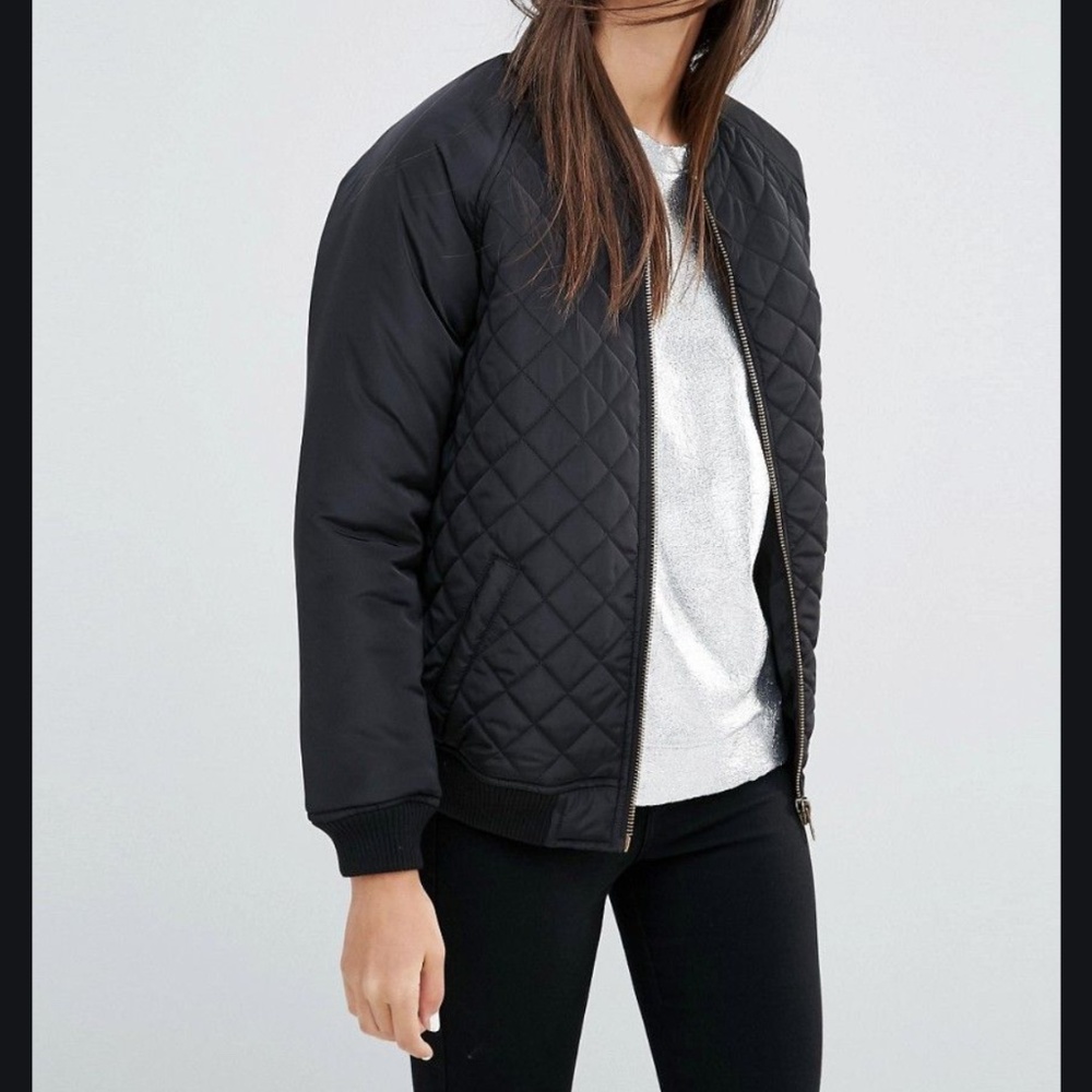 New Look Black Quilted Lined Bomber Jacket Size 6